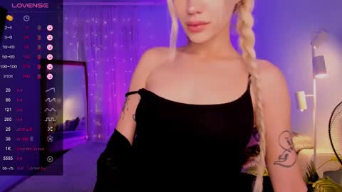 Anya online show from 06-12-26, 02:32