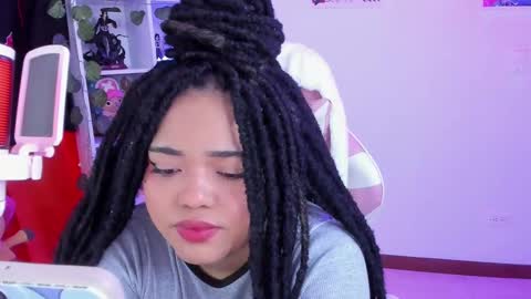 Any online show from 03-06-25, 04:52