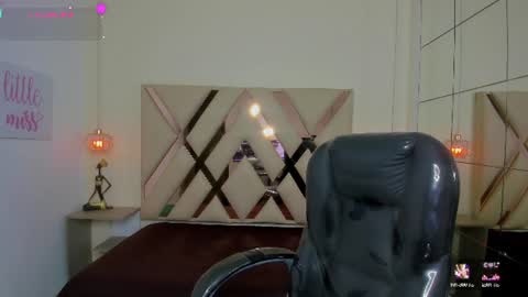 anyelotwink online show from 06-11-26, 04:10