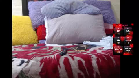 Snapshot of anyholl chatting on 09-09-25, 12:26 any simsom online show from 09-09-25, 12:26