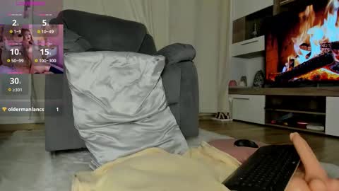 Sophie online show from 01-10-26, 03:36