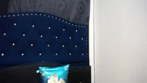 Snapshot of anyu_1306 chatting on 01-15-25, 07:26 anyu online show from 01-15-25, 07:26