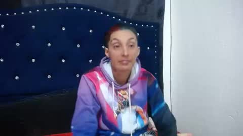 Snapshot of anyu_1306 chatting on 02-12-25, 08:06 anyu online show from 02-12-25, 08:06