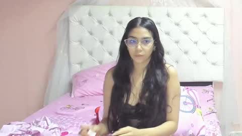 Aome Rainbow online show from 10-09-25, 06:33