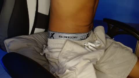 aphal_hot23 online show from 10-23-25, 11:31
