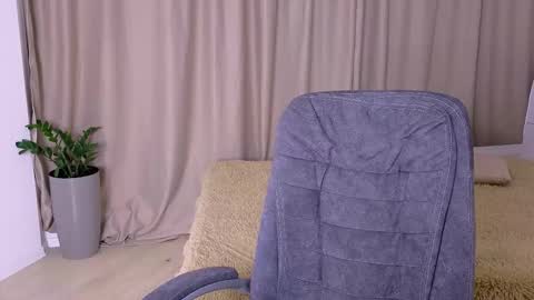 ApheliaStar online show from 11-22-25, 03:11