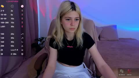 ApheliaStar online show from 04-23-26, 03:25