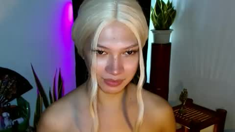 Roman Goddess online show from 12-08-24, 11:46