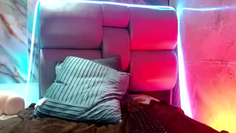 Apolo online show from 03-12-25, 07:49