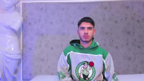 Apolo Grayy online show from 02-08-26, 04:16