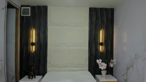   online show from 04-12-26, 02:05