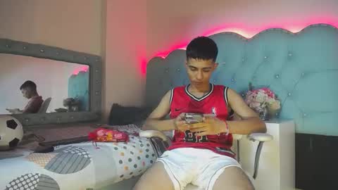 Apolo Richards online show from 02-14-26, 08:38