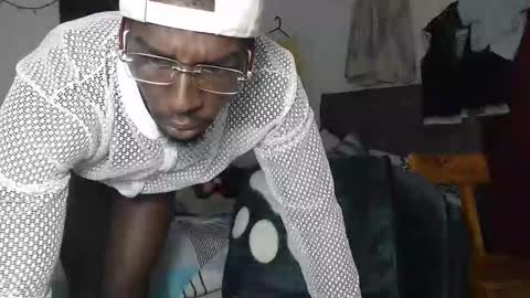 apoloblackbig online show from 11-03-25, 06:09