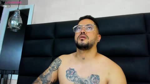 Snapshot of apolomarcos_ chatting on 01-02-25, 03:05 marcos online show from 01-02-25, 03:05