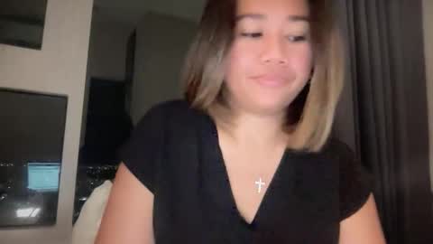 Anika online show from 11-17-25, 05:19