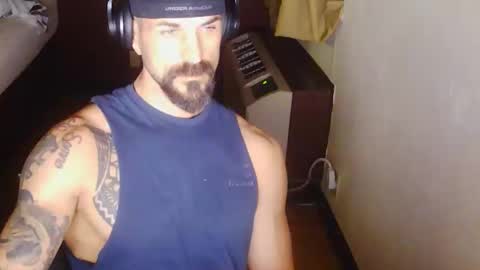 applejaxxx117 online show from 05-22-26, 03:35