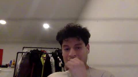 Snapshot of applejuice18 chatting on 01-01-25, 10:54 applejuice18 online show from 01-01-25, 10:54