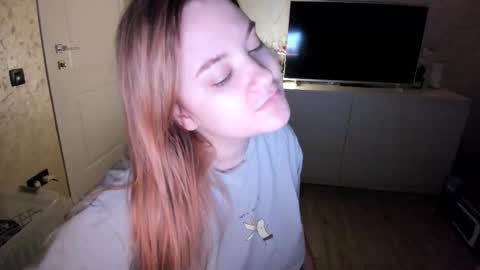 appleyummybuns online show from 12-02-25, 03:56