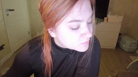 appleyummybuns online show from 03-07-26, 03:47