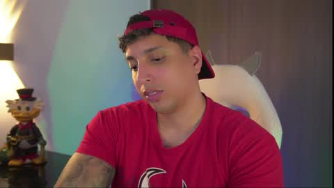 Snapshot of appolo_allen chatting on 10-27-25, 05:44 insta appolo master online show from 10-27-25, 05:44