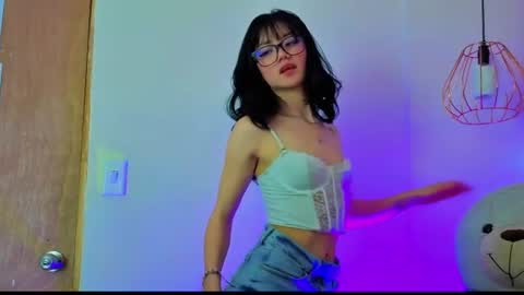   online show from 06-18-26, 01:26