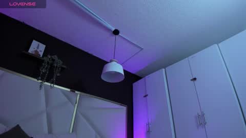 April online show from 12-04-25, 11:30