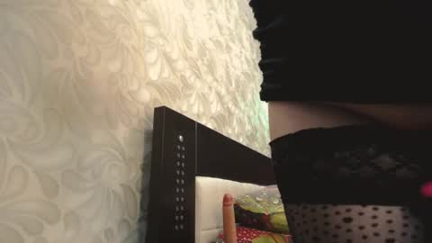 Snapshot of april_bronte chatting on 02-15-26, 07:51 April Bronte online show from 02-15-26, 07:51