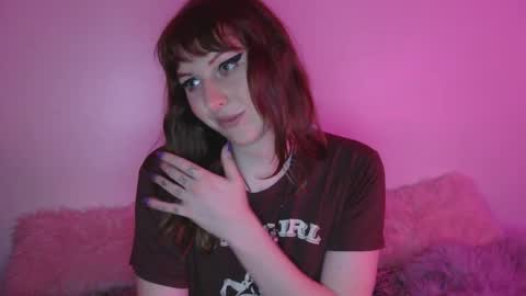 april_kitty online show from 05-18-26, 05:02