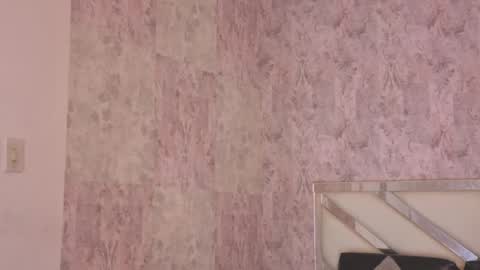 Isabella online show from 04-24-26, 08:44