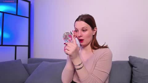 Snapshot of aprilavery chatting on 10-04-25, 03:43 April online show from 10-04-25, 03:43