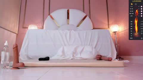 Snapshot of aprilbonnie chatting on 02-07-25, 11:13 3pm to 930 pm colombia online show from 02-07-25, 11:13