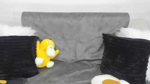 April online show from 02-21-25, 07:10