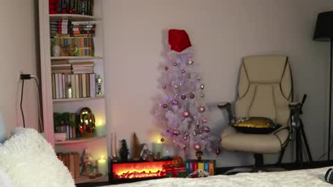 ALEKSANDRA POLYAKOVA online show from 12-02-25, 12:49