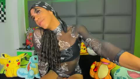 Snapshot of aprill_fox chatting on 12-22-25, 01:41 aprill_fox online show from 12-22-25, 01:41