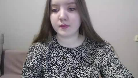 Snapshot of aquanarmin chatting on 01-12-25, 04:10 Josefin online show from 01-12-25, 04:10
