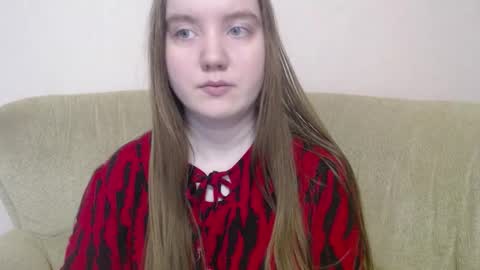 Josefin online show from 11-30-25, 07:23