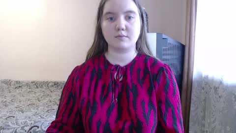 Josefin online show from 04-19-26, 07:29