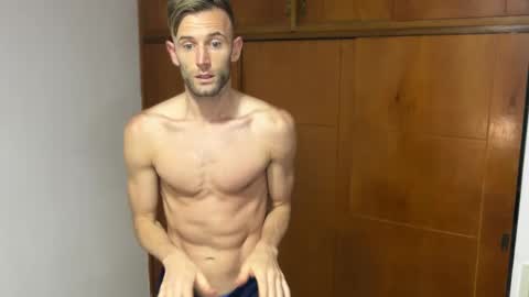 Snapshot of aquilesmade chatting on 12-13-24, 04:05 Aquilesmade online show from 12-13-24, 04:05