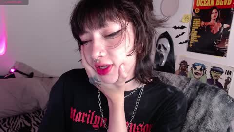 Arabella online show from 12-26-24, 04:53