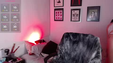 Arabella online show from 10-25-25, 04:31