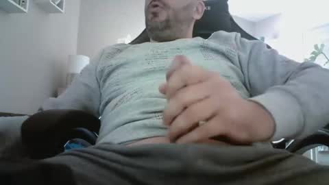 Snapshot of arabicbeasthabibi chatting on 01-05-25, 11:15 ArabicBeastHabibi online show from 01-05-25, 11:15