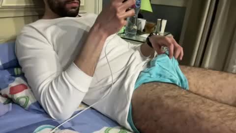 Snapshot of arabman991 chatting on 02-12-25, 04:12 Egyptian Man online show from 02-12-25, 04:12