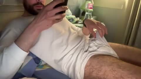 Snapshot of arabman991 chatting on 02-13-25, 05:05 Egyptian Man online show from 02-13-25, 05:05