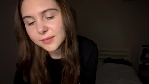 Emi online show from 12-14-25, 03:17