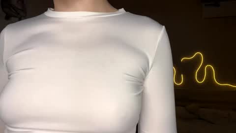 Emi online show from 04-08-26, 04:18