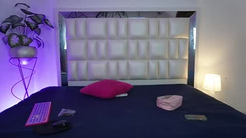   online show from 12-12-24, 04:48