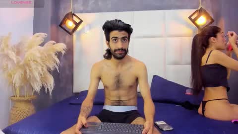 arah_issaa online show from 10-30-25, 10:32