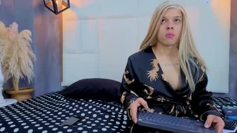 Aranza online show from 05-12-26, 11:18