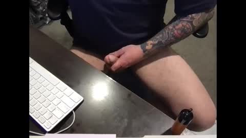 Snapshot of arcade76 chatting on 10-10-25, 10:36 arcade76 online show from 10-10-25, 10:36