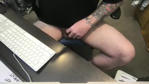 Snapshot of arcade76 chatting on 11-15-25, 01:36 arcade76 online show from 11-15-25, 01:36